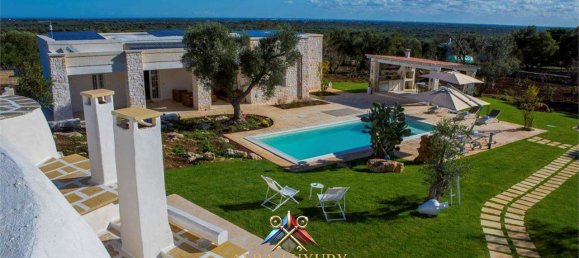 Casa de 4 dormitorios en Ostuni, Italy No. 102406 13