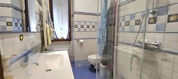 4 rooms Apartment in Massa, Italy No. 329366 12