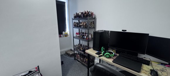  House in Sheffield, United Kingdom No. 1834 6