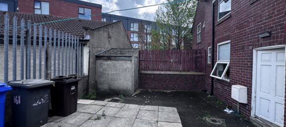  House in Sheffield, United Kingdom No. 1834 12