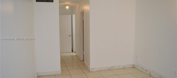 1 Schlafzimmer Gewerbliche Immobilien in Miami, USA, Nr. 614897 6
