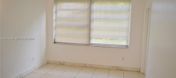 1 Schlafzimmer Gewerbliche Immobilien in Miami, USA, Nr. 614897 5