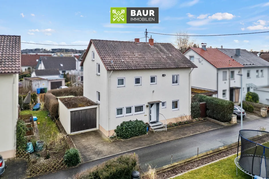 5 rooms House in Baden-Wurttemberg, Germany No. 79552