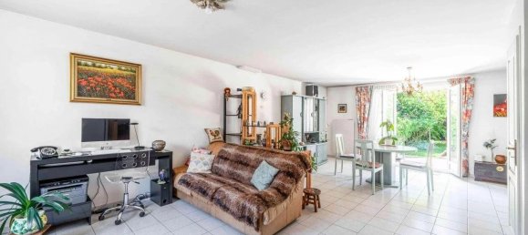 Casa de 3 dormitorios en Vitry-sur-Seine, France No. 294864 4