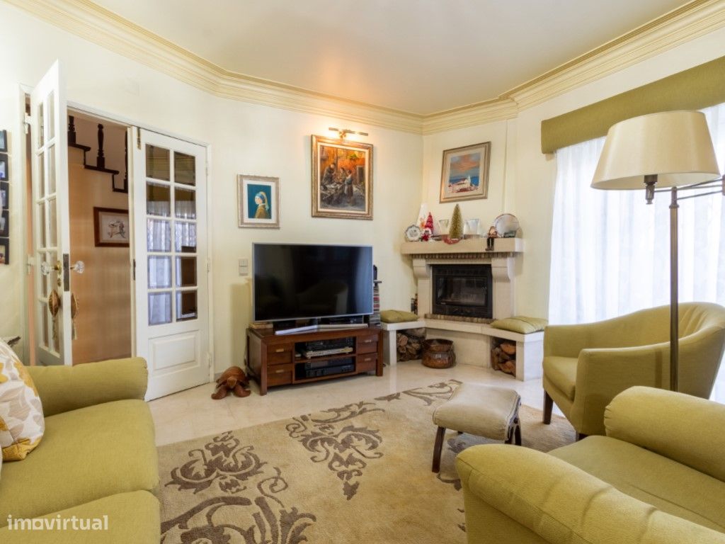 6 bedrooms House in Cascais, Portugal No. 117043