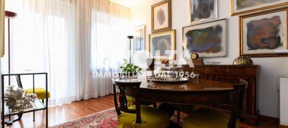 5غرفة شقة في Rome, Italy رقم 110755 10