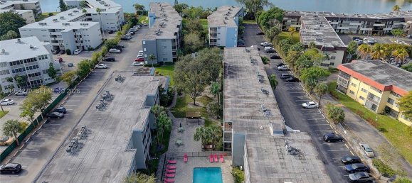 2 غرف نوم عقار تجاري في Miami, الولايات المتحدة رقم 615153 10