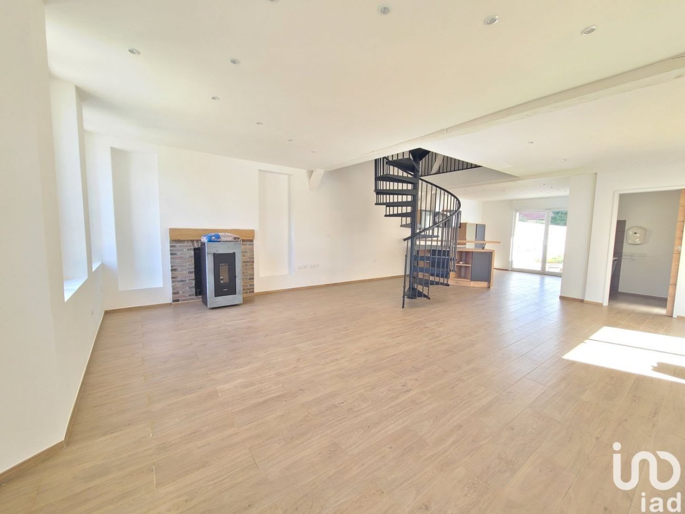 Casa T2 em Saint-Mards-en-Othe, France N.º 274095