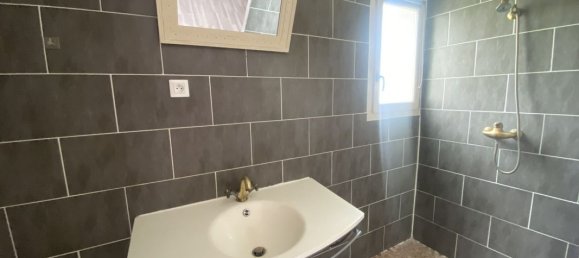 4 bedrooms House in Vienne, France No. 335763 5