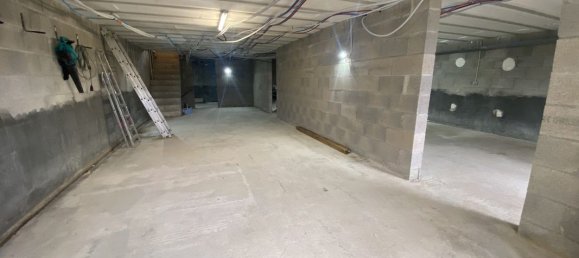 4 bedrooms House in Vienne, France No. 335763 7