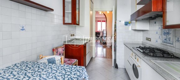 4 rooms Apartment in Novate Milanese, Italy No. 33734 6