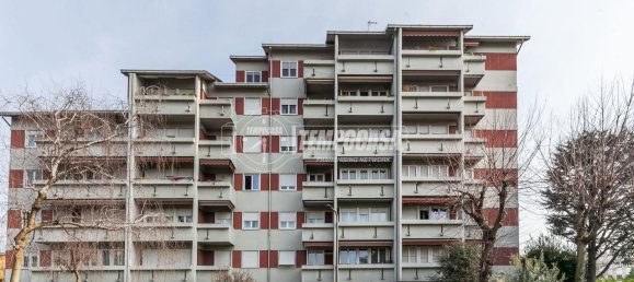 4 rooms Apartment in Novate Milanese, Italy No. 33734 5