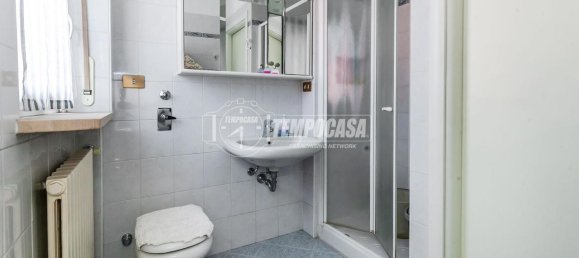 4 rooms Apartment in Novate Milanese, Italy No. 33734 40