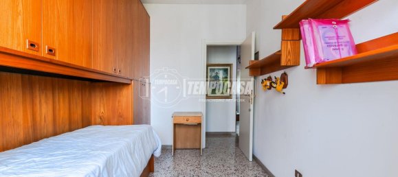 4 rooms Apartment in Novate Milanese, Italy No. 33734 24