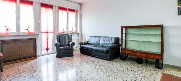 4 rooms Apartment in Novate Milanese, Italy No. 33734 30