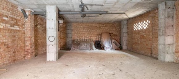 107m² Commercial property in Granada, Spain No. 105543 13