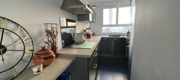 Квартира с 2 спальнями в Монтаржи, Франция № 99352 15