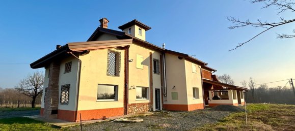 Casa de 8 habitaciónes en Novi Ligure, Italy No. 43570 4