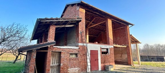 Casa de 8 habitaciónes en Novi Ligure, Italy No. 43570 12