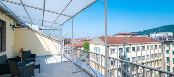 Ático de 4 dormitorios en Turin, Italy No. 372025 2