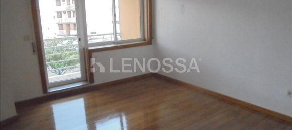 3 bedrooms Apartment in Canelas, Portugal No. 83705 5