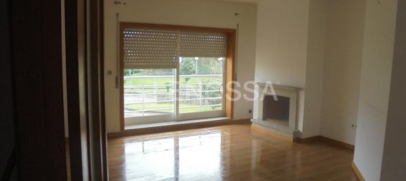 3 bedrooms Apartment in Canelas, Portugal No. 83705 2