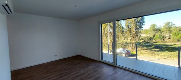 5 Schlafzimmer Villa in Entroncamento, Portugal, Nr. 144001 22