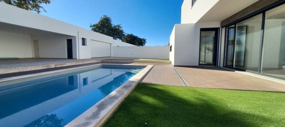 5 Schlafzimmer Villa in Entroncamento, Portugal, Nr. 144001 2
