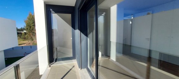 5 Schlafzimmer Villa in Entroncamento, Portugal, Nr. 144001 38