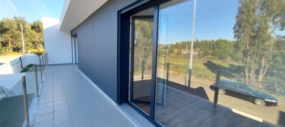 5 Schlafzimmer Villa in Entroncamento, Portugal, Nr. 144001 42