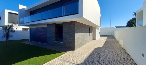 5 Schlafzimmer Villa in Entroncamento, Portugal, Nr. 144001 5