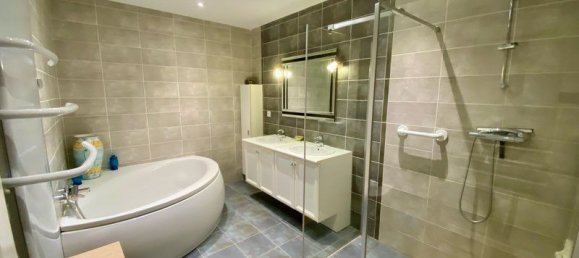 3 bedrooms House in Couzeix, France No. 343877 8