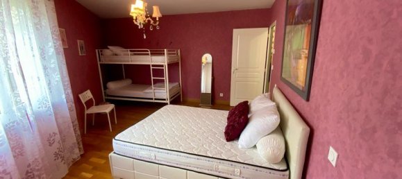 3 bedrooms House in Couzeix, France No. 343877 3