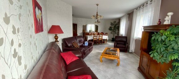 3 bedrooms House in Couzeix, France No. 343877 5