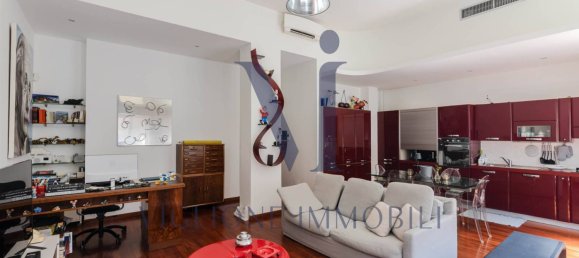 1 bedroom Apartment in Milan, Italy No. 323737 5