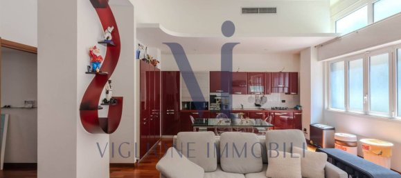 1 bedroom Apartment in Milan, Italy No. 323737 3