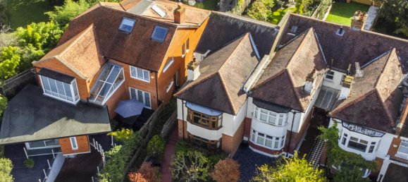 3 bedrooms Commercial property in East Sheen, United Kingdom No. 8944 22