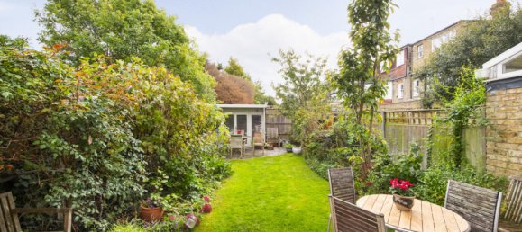 3 bedrooms Commercial property in East Sheen, United Kingdom No. 8944 2