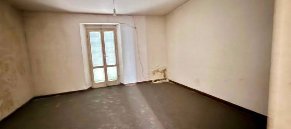 4 bedrooms House in Casazza, Italy No. 290858 9