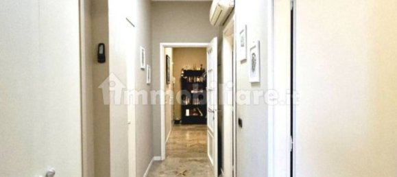 Apartamento de 2 dormitorios en Rozzano, Italy No. 61013 24