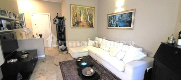 Apartamento de 2 dormitorios en Rozzano, Italy No. 61013 6