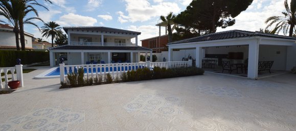 9 chambres Villa à Cabo Roig, Spain No. 520 9