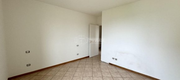3 rooms Apartment in Bagnolo Mella, Italy No. 235106 17