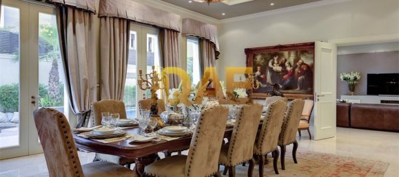 7 bedrooms Villa in Emirates Hills, UAE No. 4636 3