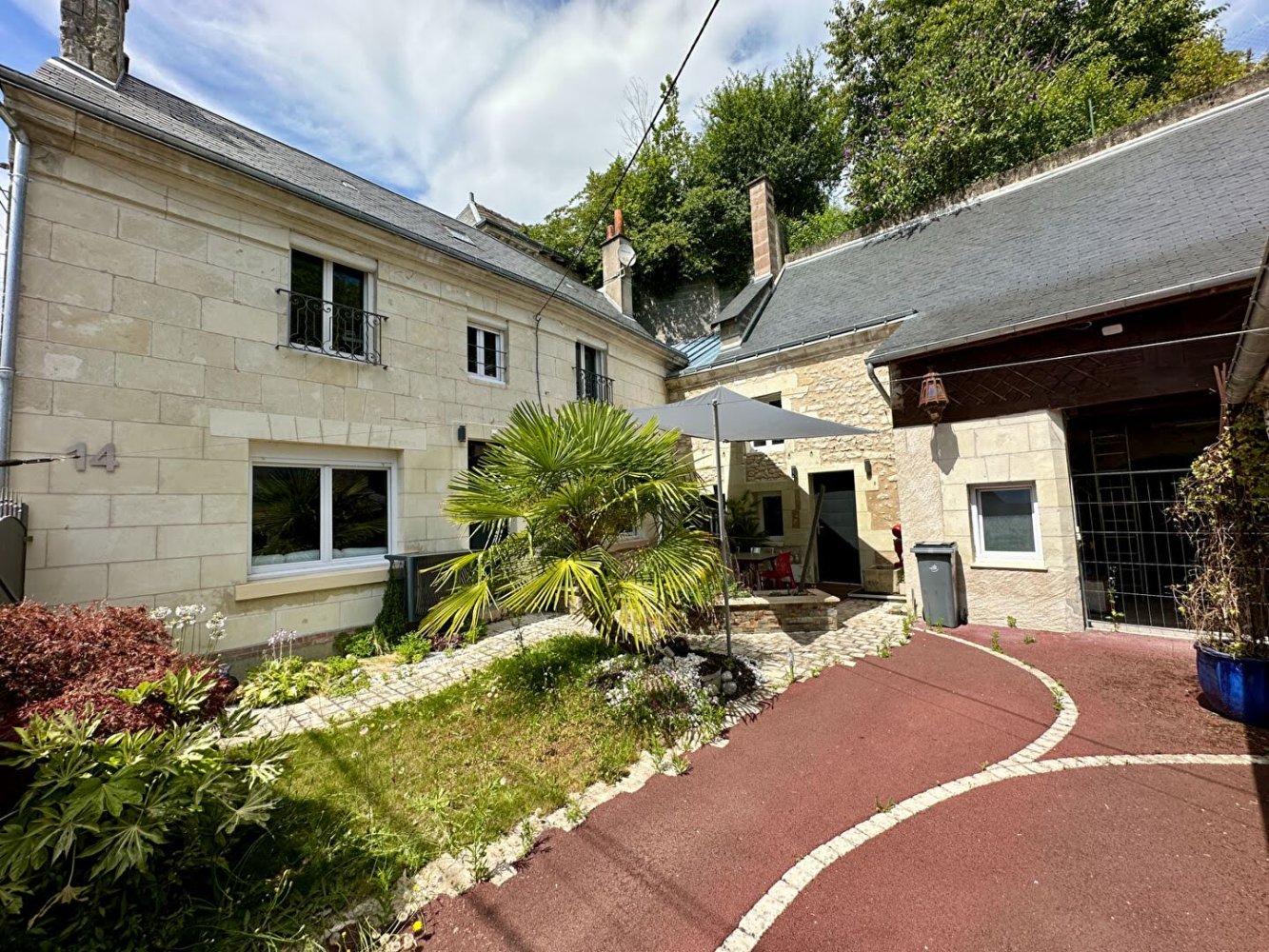 2 Schlafzimmer Haus in Cinq-Mars-la-Pile, France, Nr. 266951