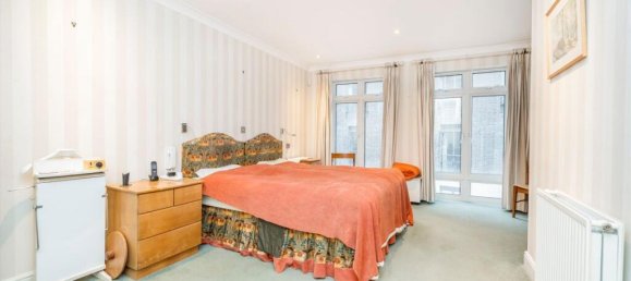 3 bedrooms Apartment in London, United Kingdom No. 5578 17