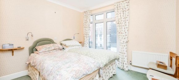 3 bedrooms Apartment in London, United Kingdom No. 5578 16