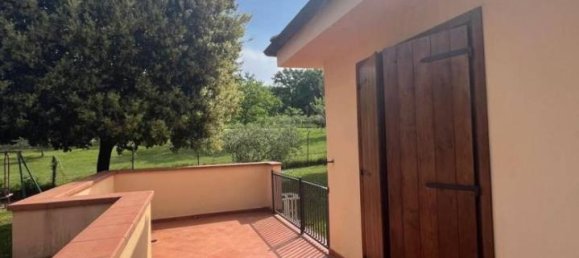 3-salle Villa à Spoleto, Italy No. 41325 10