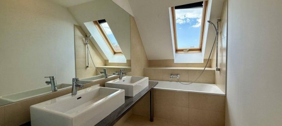 4 rooms Apartment in Rudolfsheim-Funfhaus, Austria No. 132729 7