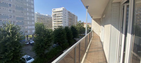 2 bedrooms Apartment in Strasbourg, France No. 250278 2